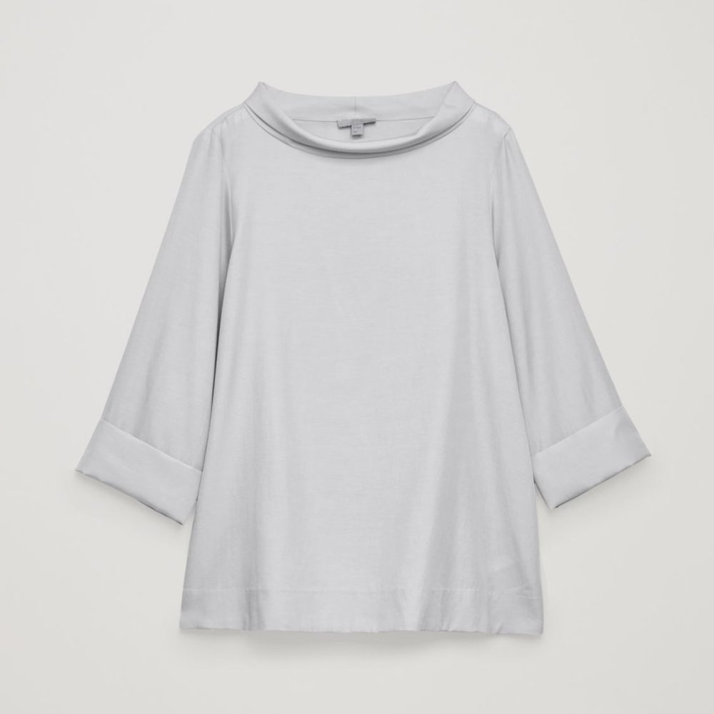 NWOT COS folded collar 3/4 cuffed sleeve top sz 8